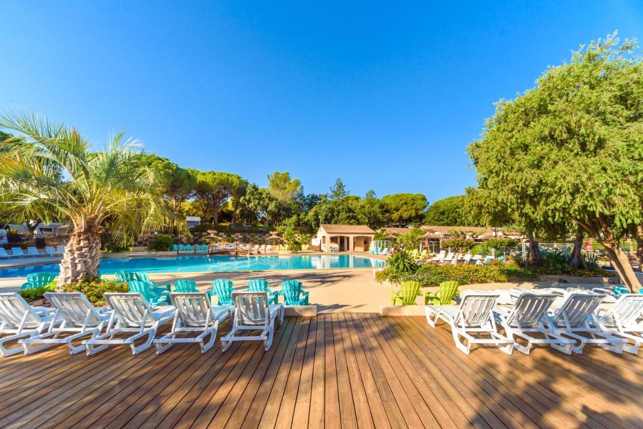 3 Bedroom Chalets Camping Lei Suves - Joycasa Roquebrune-sur Argens Exterior foto