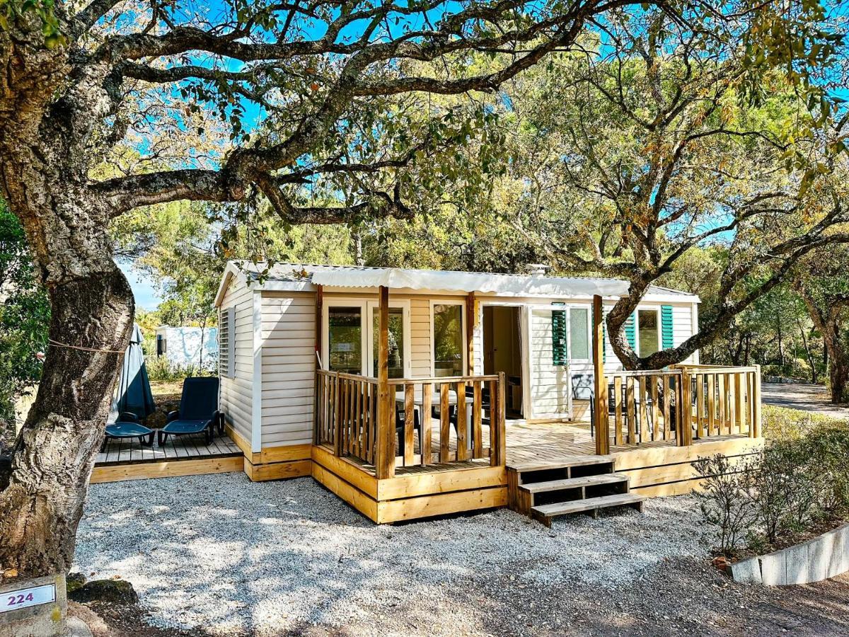 3 Bedroom Chalets Camping Lei Suves - Joycasa Roquebrune-sur Argens Exterior foto