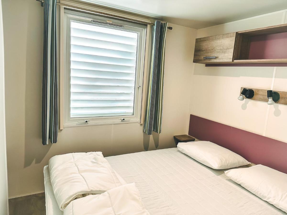 3 Bedroom Chalets Camping Lei Suves - Joycasa Roquebrune-sur Argens Exterior foto