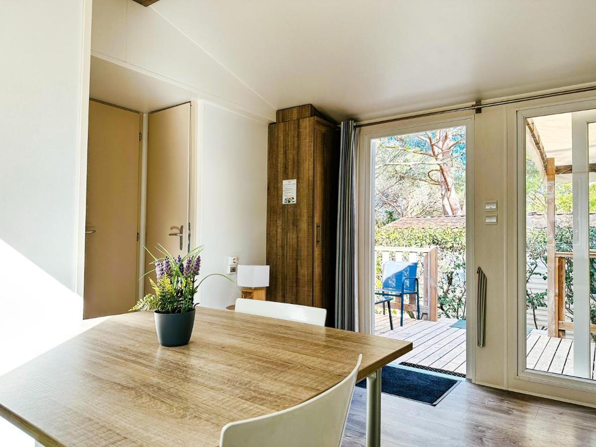 3 Bedroom Chalets Camping Lei Suves - Joycasa Roquebrune-sur Argens Exterior foto
